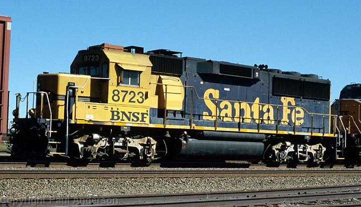 BNSF 8723 GP60.jpg